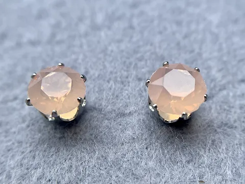 Сережки гвоздики