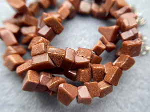 Авантюрин золотий-крихта дрібна