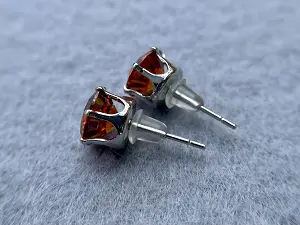 Сережки -гвоздики з фіанітами