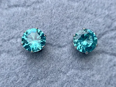 Сережки -гвоздики з фіанітами