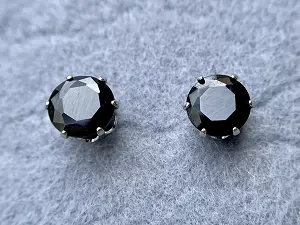 Сережки -гвоздики з фіанітами