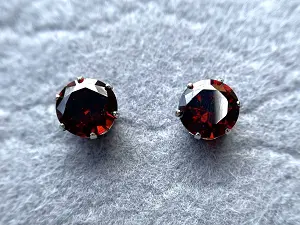 Сережки -гвоздики з фіанітами