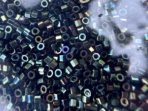 Бисер Японский MIYUKI Delica CUT -DBС-3, 11/0-50гр