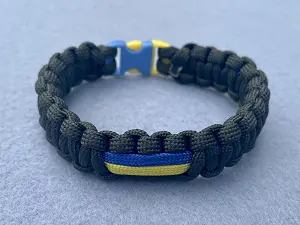 Браслет із паракорду