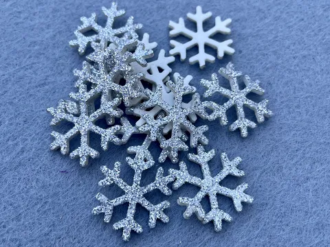 Вирубка "Сніжинка" 2см