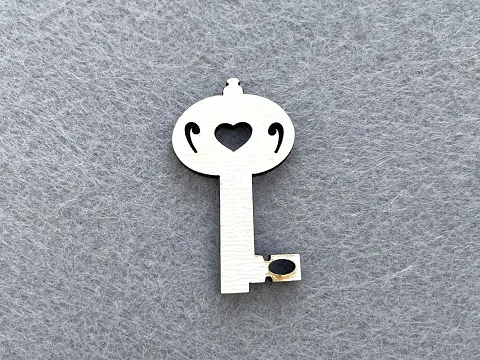 Декор із фанери "Ключ"