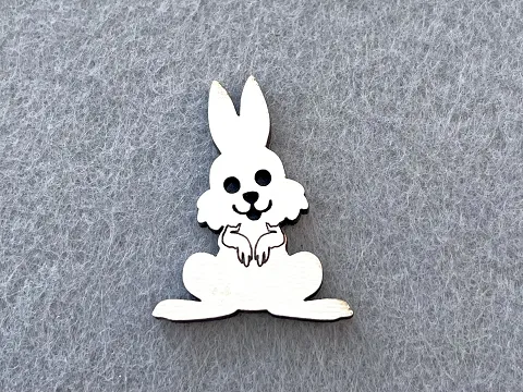 Декор із фанери "Зайчик"