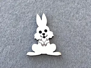 Декор із фанери "Зайчик"