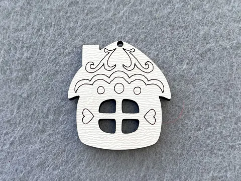 Декор з фанери "Будиночок"