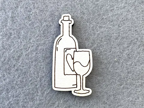 Декор із фанери "Вино"