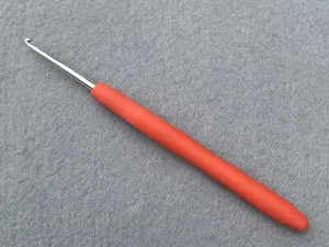 Крючок с прорезиненной ручкой - 2,5 мм