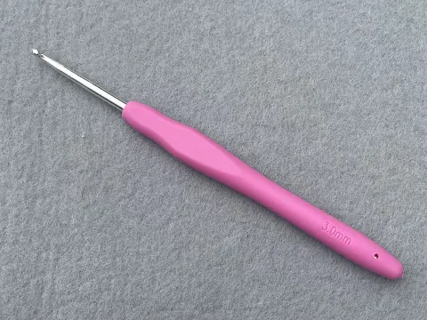 Крючок с прорезиненной ручкой - 3 мм