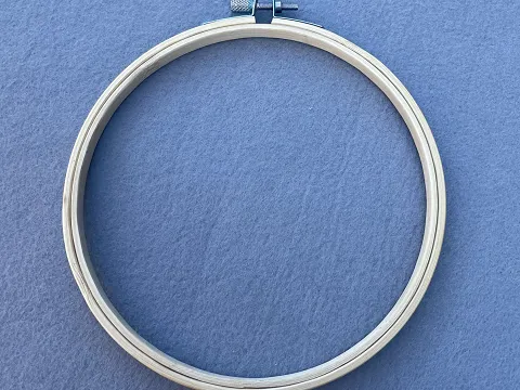 П'яльця дерев'яні з гвинтом - d=17см