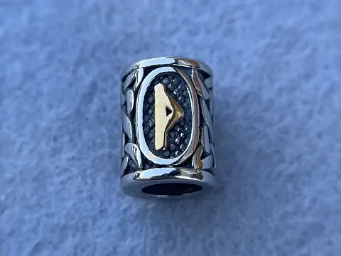 Намисто Руна (Турисаз)