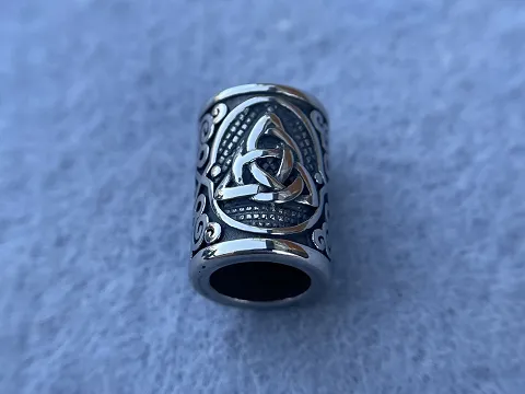 Намисто (Триквітр)