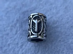 Намисто Руна (Альгіз)