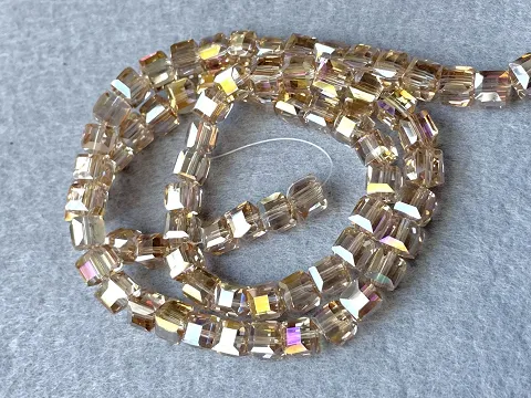 Кришталь Кубик -8мм