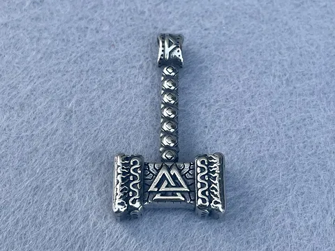 Кулон Молот