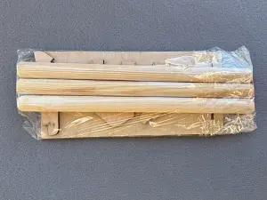 Дерев'яна підставка для кілець