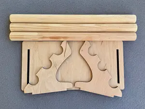 Дерев'яна підставка для кілець