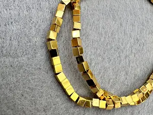 Гематит Кубик-3мм