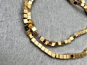 Гематит Кубик-3мм