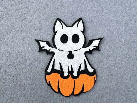 Аплікація з фетру <Привид>