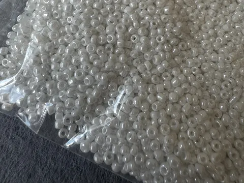 Бісер китайський дрібний