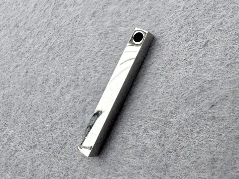 Підвіска для гравіювання