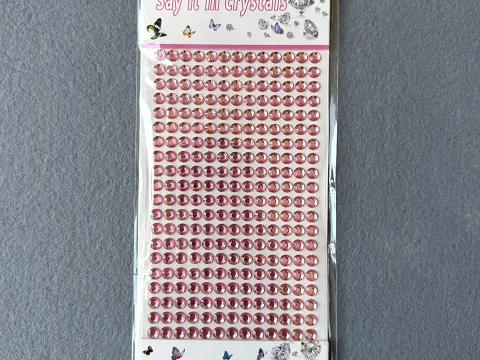 Стрази на клейовій основі