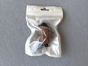 Брелок Голубь с фотоаппаратом напечатан на 3Д принтере.