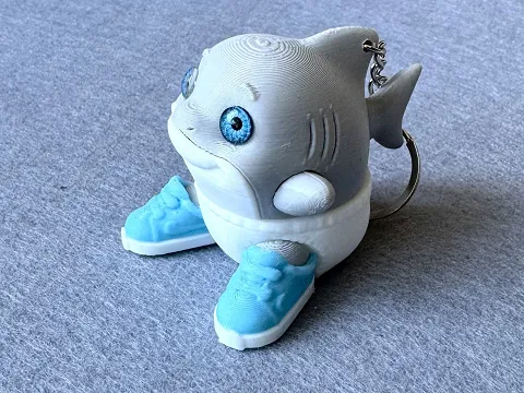 Брелок  Акула Малюк надрукований на 3Д принтері