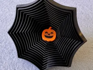 Брелок Павутина надрукований на 3Д принтері