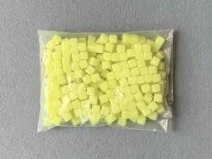 Намистини пластикові - Куб - 10мм