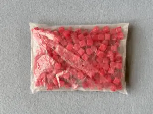 Намистини пластикові - Куб - 10мм