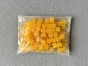 Намистини пластикові - Куб - 13мм