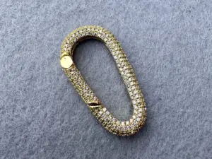 Карабін двосторонній з цирконієм.