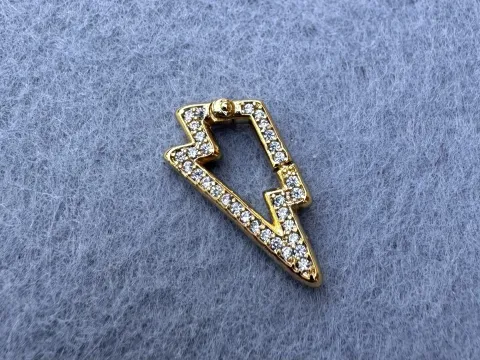 Карабін із цирконієм