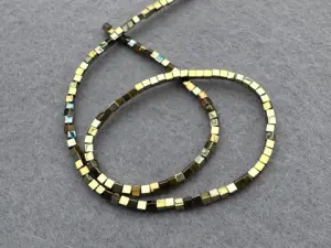 Гематит Кубик - 2мм