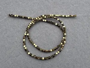 Гематит Кубик - 2,5 мм